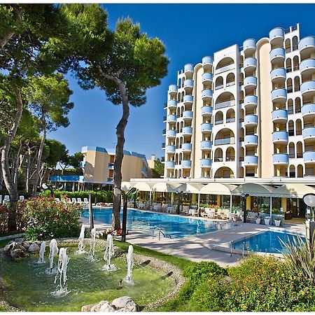 Hotel Parco Dei Principi Giulianova Buitenkant foto