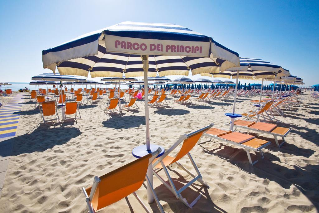Hotel Parco Dei Principi Giulianova Buitenkant foto
